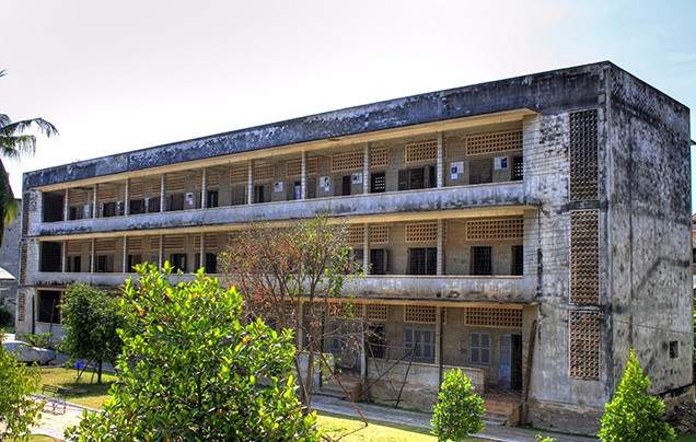 DAY 17 Phnom Penh's History