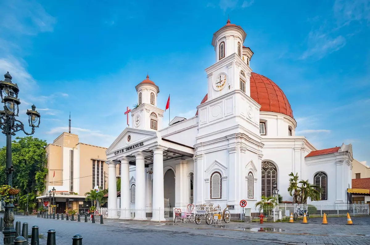 Day 4  Jakarta to Semarang by Train