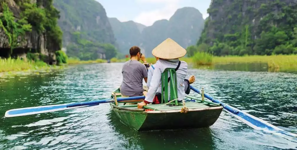 Dedicated Solo Departures