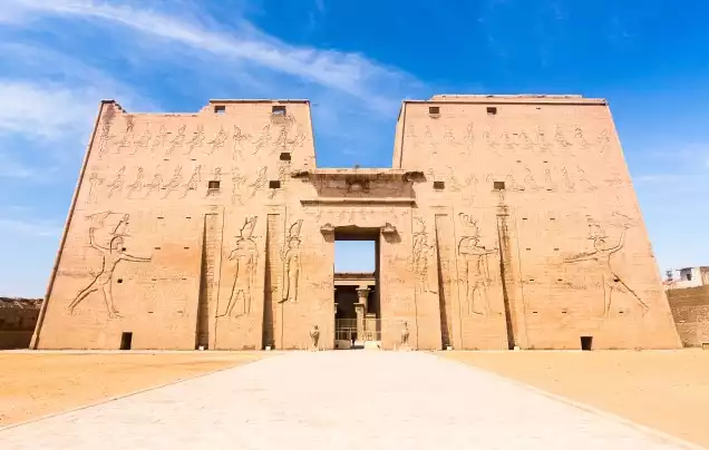 Day 8: Temples of Edfu & Kom Ombo