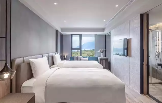 The Lakeshore Taroko 