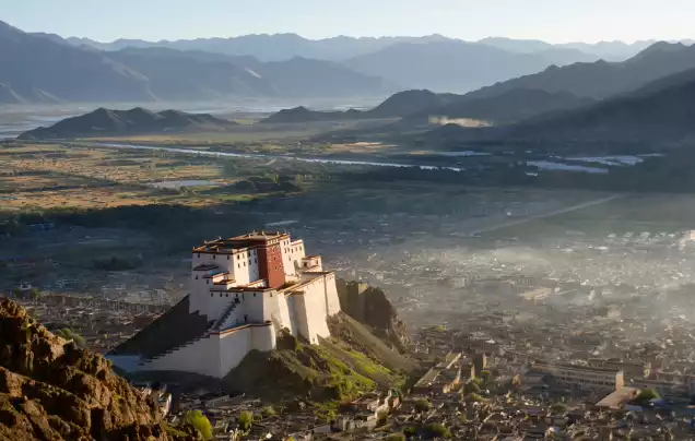 Day 9: Train to Shigatse