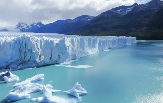 Day 10: Travel to El Calafate