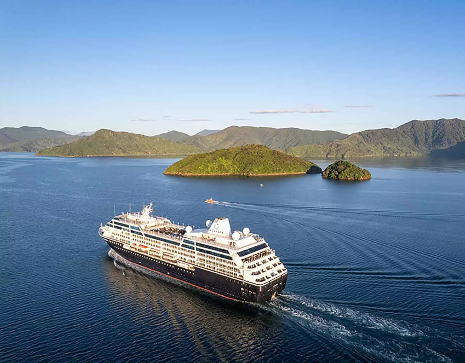 Azamara Quest