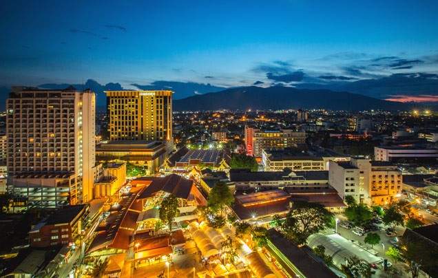 DAY 4 FLOATING MARKET