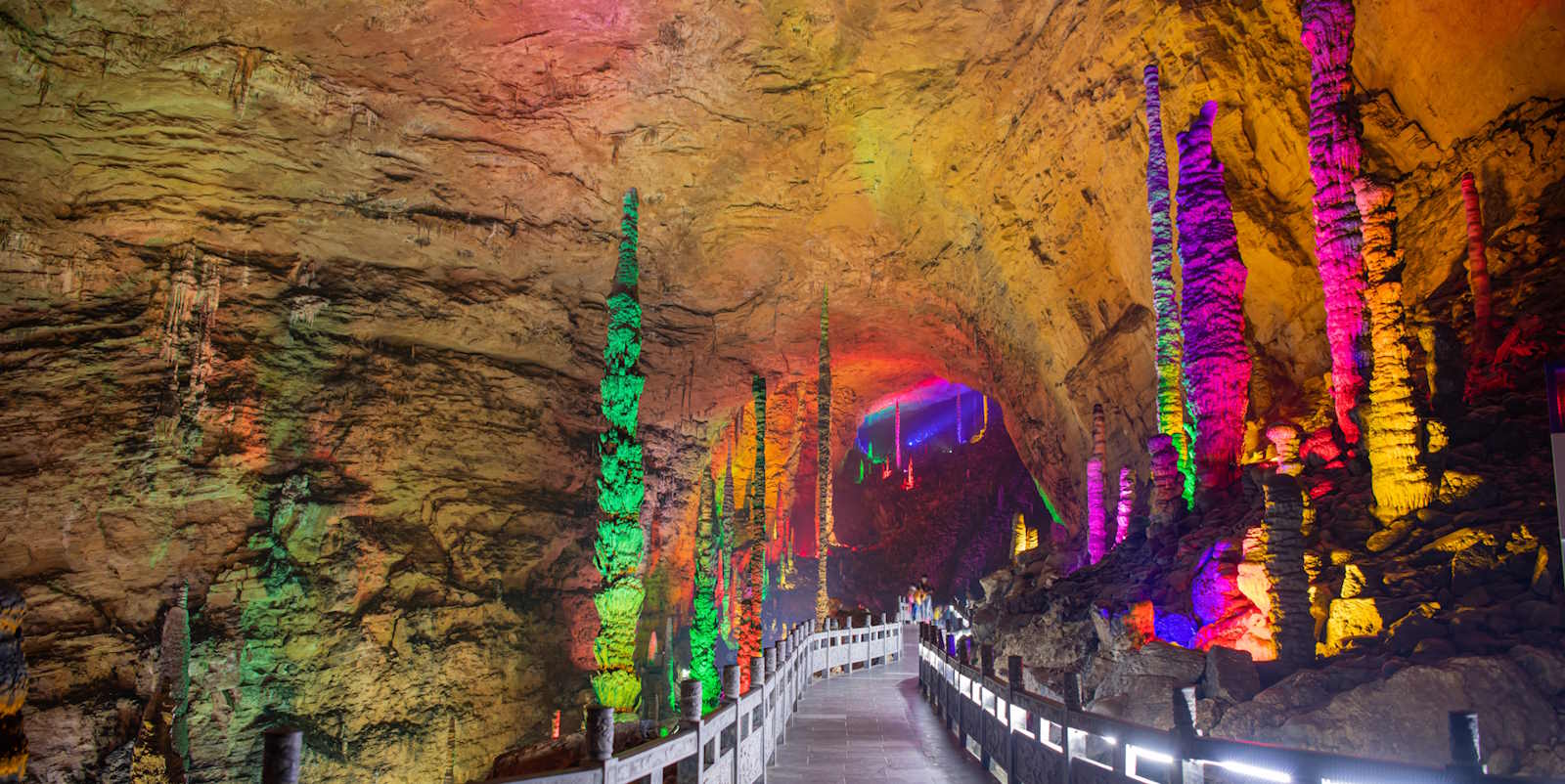 Huanglong Cave