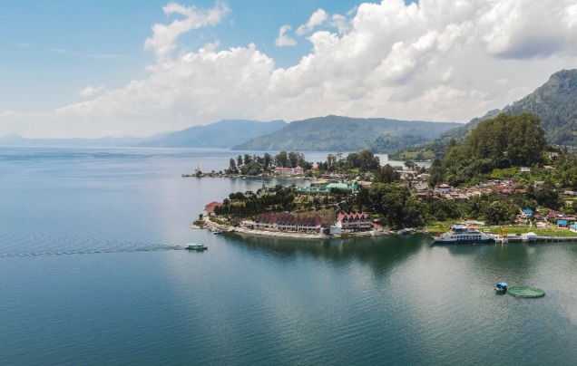Day 7: Lake Toba