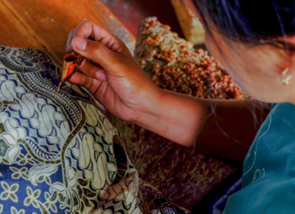 Day 13: Surabaya & Batik Painting