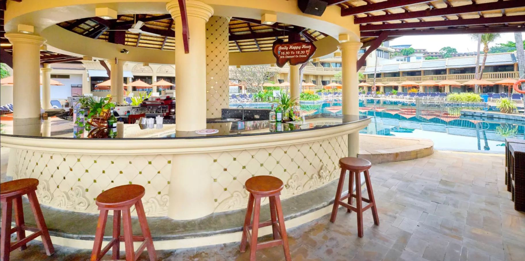 Poolside Bar